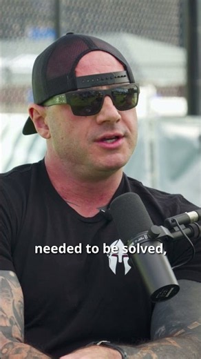 When Green Berets and Navy SEALs Work Together This is What Happens
