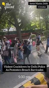 Standoff between Delhi Police and protesters as the march attempts to move towards Jantar Mantar