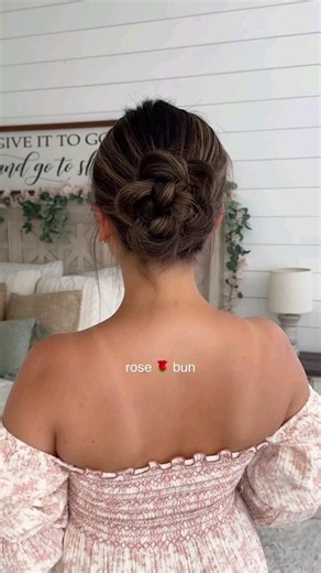 Cute and easy rose🌹bun hairstyle