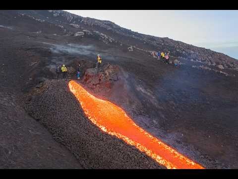 Mount Etna lava lights up Sicilian sky