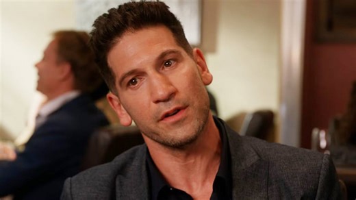 Netflix's Hilarious 4-Part Sitcom Is Still One of the Best Weekend Binges on the Platform