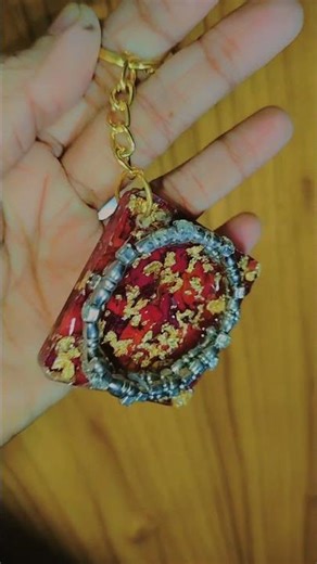 resin presurvation with rose & bracelet nd 2 in 1 keychain