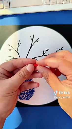 Create Stunning Eggshell Mosaic Art with Kids