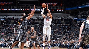 Tobias Harris stars in Los Angeles Clippers win over San Antonio Spurs
