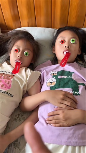 The Sisters Tried a Funny Makeup Challenge and This Happened
