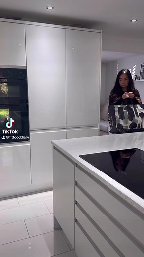 11K views · 43 reactions | Week 13 high protein meal plan is now live on my patreon! What can you expect to find on there: -exclusive club member recipes -all macro counted -videos & recipe cards for each -weekly calorie counted high protein meal plans-shopping lists to go with the weekly plan Link in my bio for access 癩 | Fit Food Diary Coaching | Facebook