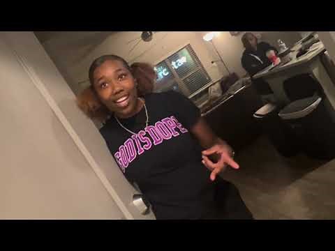 Asking Random College Students To SleepOver !