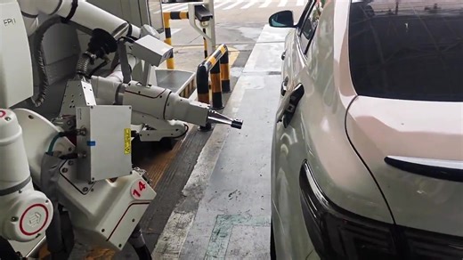 Digitalization is extending into more aspects of daily life in China. Gas stations now have robotic arms to fuel cars. | Embassy of The People's Republic of China in India