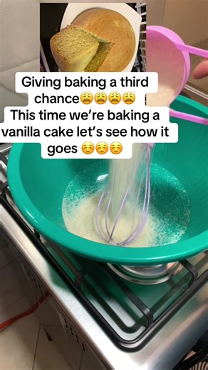 Delicious Vanilla Sponge Cake Recipe