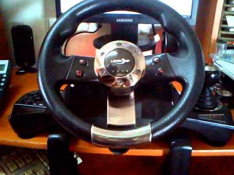 Encendiendo volante Level-Up RaceForce + DRIVERS!