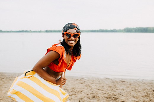 7 Bible Verses to Read by the Beach