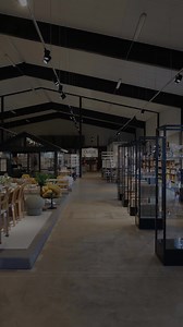 Designbutiken fylld av inspiration — mitt mellan Båstad och Torekov, året runt. Här hittar du hela vårt ordinarie sortiment tillsammans med över 20 noga utvalda varumärken med fokus på kvalitet, hållbarhet och skandinavisk design och heminredning. Besök även vår outletavdelning med designfynd från Design House Stockholm till 50–70% rabatt. | Design House Stockholm OPEN