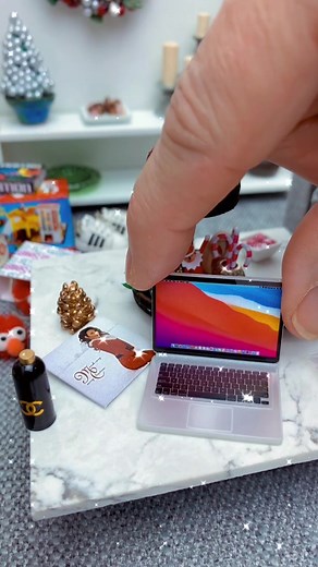 #myminiaturelife #tinykitchen #miniatures #tinyfood #miniature #miniaturefood #miniaturechristmas