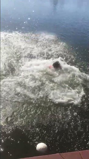 How a self inflating life jacket works.