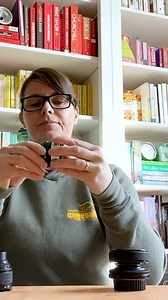 Ever wondered how to use Lensbaby macro converters? Laura gives us a live demonstration to add or remove macros to any Lensbaby optic. | Lensbaby | Facebook