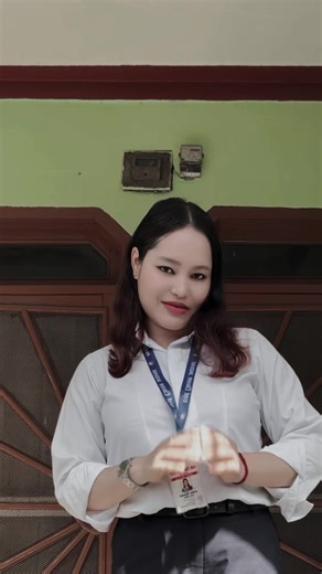 Meri laali mayalu😉🤍