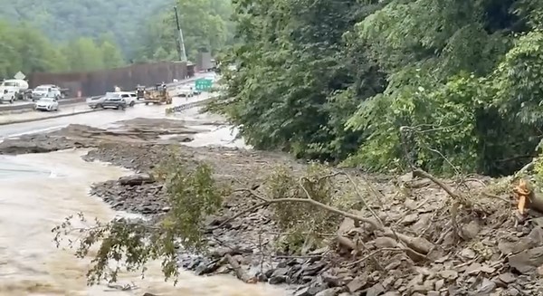 Massive Rockslide Halts Traffic on I-40 Near TN–NC Border