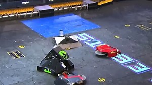 机器人着火！（爆炸、烟雾和混乱）| 战斗机器人_哔哩哔哩_bilibili