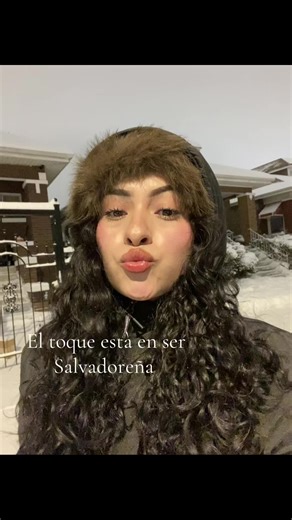 Celebrating Salvadoran Identity Through Tradition