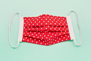 ¿Puedes reciclar la tela de tus jeans o brasieres para coser tu propio cubrebocas? | Código Espagueti