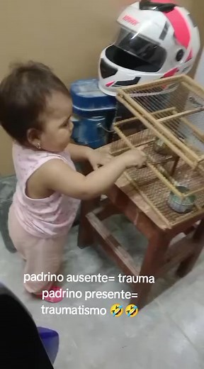 Padrino ausente vs padrino presente: ¿trauma o traumatismo?
