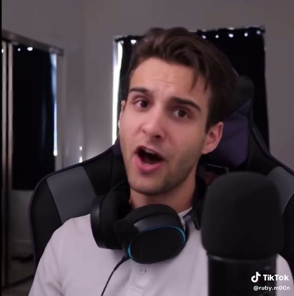 CapCut Editing Tips: Timing and Humor Explained