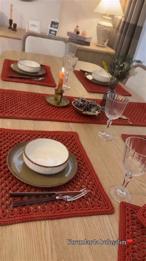 Ayşe Önem on Instagram: "Her #tbt paylaşımımda, emeğin zamansızlığını hatırlatıyorum sizlere🥰 file detayın zarif dokunuşları ile, güzel kalbinize ve yorumlarınıza bırakıyorum… Çok sevgilerimle♥️ Design @onemhandmade✨ . . . . . . . . . . . . . . . . . . . . #onemhandmade #çeyizlik #instabest #jogoamericano #kişiyeözel #yeni #renklisunumlar #hediyelik #dubai #tablerunner #gelinevi #bungalow #bahçedekorasyonu #organizasyon #antika #sonbahar"