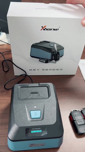 #xhorse Professional key cutting equipment#xhorsetool #keytool #key #keycutting #locksmithlife #tools #locksmithtools #locksmithguy #fyp