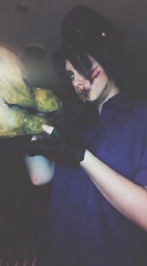 Follow me~♪ #purpleguy#fnaf#springtrap#purpleking