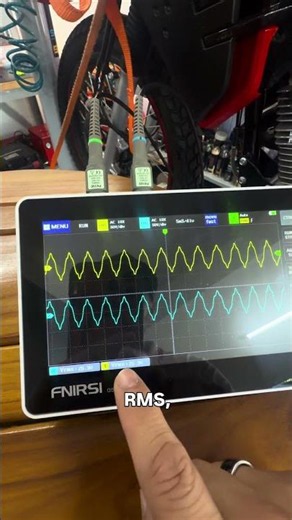 No-load stator test with the oscilloscope. Like and subscribe 👍😉 #mechanic #simplifiedmechanics