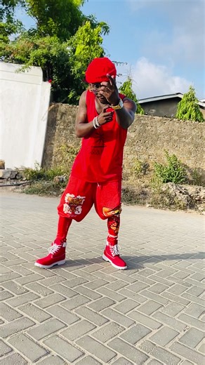 Ladies under gentlemen be careful this 2026 💯🥹 #trendingvideo #nairobitiktokers #watamutiktokers #dianitiktokers #duet @Shado Dreadlocks & Tattoo Shop