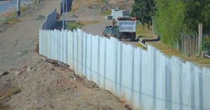 Así quedó el muro de la UNCuyo