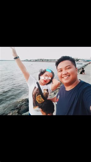 John Mark Robles Per (@johnmarkroblesperillo2)’s videos with line without a hook - favmusicvibes