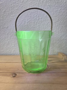 Vintage Uranium Green Depression Glass Ice Bucket With a Metal Handle and Etched Floral and Leaf Pattern Glows Under Black Light C.1920's - Etsy