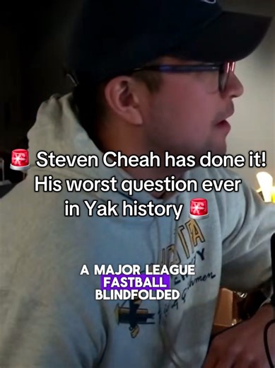 🚨 Steven Cheah has done it! His worst question ever in Yak history 🚨 Yak031126 #theyak #cheah #Barstool #Yak #barstoolsports
