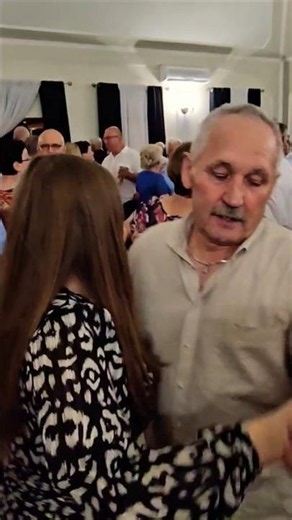 Nostalgiczna PIOSENKA budząca WSPOMNIENIA od Kapeli Mariusza STRADOMSKIEGO