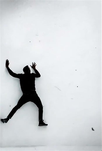 Trapped Between Walls… Until Pattaya Appears