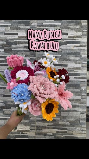 Nama Bunga Kawat Bulu: Daftar 14 Jenis & Inspirasi