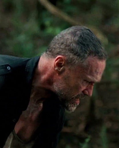 Daryl's Scars... [4K] • The Walking Dead S3 E10 • #Shorts