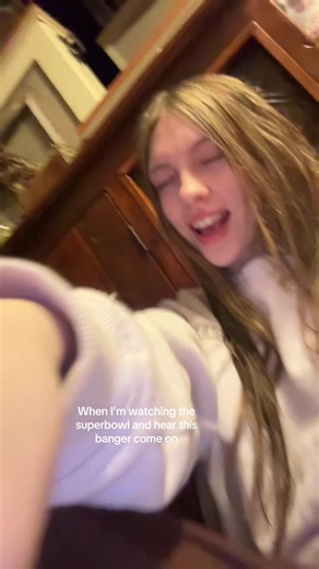 Wasn’t expecting mr brightside #fyp #superbowl #football #makemefamous #blowthisup