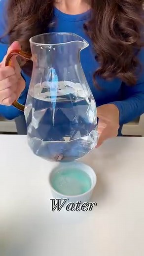 86K views · 1K reactions | DIY fruit fly catcher #hacks #diy #kitchenhacks #homemade | Liz & Jeff | Facebook