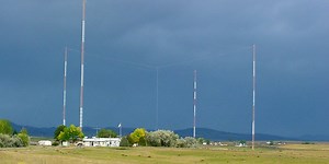 Long-Running U.S. Federal Radio Stations, Beloved by Hams, in Danger of Shutdown