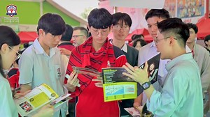 ✨ What an inspiring afternoon at the GEA Laos Education Fair 2025, proudly hosted at ISL. Families and students explored a world of opportunity by connecting directly with universities from 10 countries 🇦🇺🇨🇦🇹🇭🇨🇭🇮🇪🇮🇩🇲🇾🇻🇳🇬🇧🇸🇬, gaining valuable insights into admissions, scholarships, degree options and international career prospects. 🎓🌍 A sincere thank you to all the universities that joined us and helped open global doors for our students. Well done also to our learners for a