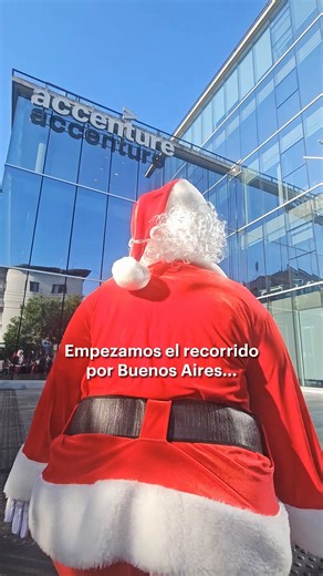 Accenture Argentina on Instagram: "✨ ¡La magia de las fiestas ya está entre nosotros! En #AccentureArgentina celebramos esta temporada con distintas actividades: 🎄 En nuestros espacios compartimos momentos únicos donde las familias y los más pequeños disfrutaron de la alegría de las festividades. 🎁 Tuvimos colectas de regalos y alimentos no perecederos. 🛍️ Y para completar, en Buenos Aires, organizamos una feria de emprendedores para encontrar esos regalitos especiales. ¡Gracias a cada person
