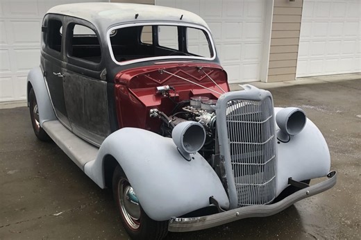 No Reserve: 1935 Ford Fordor Sedan Hot Rod Project w/350ci V8