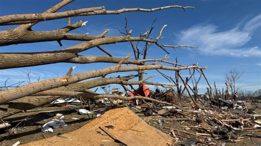 Whitmer seeks presidential disaster declaration after deadly tornadoes