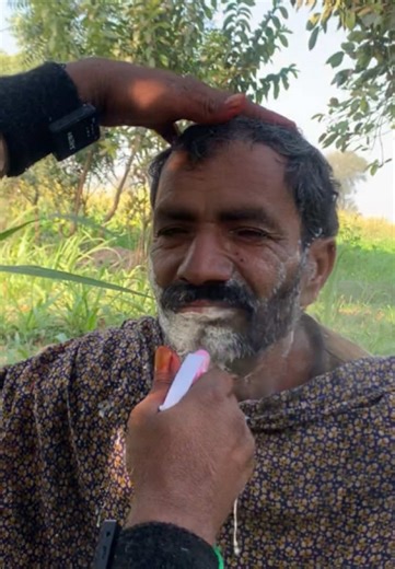 ASMR Barber Experience: Relaxing Shaving Sounds
