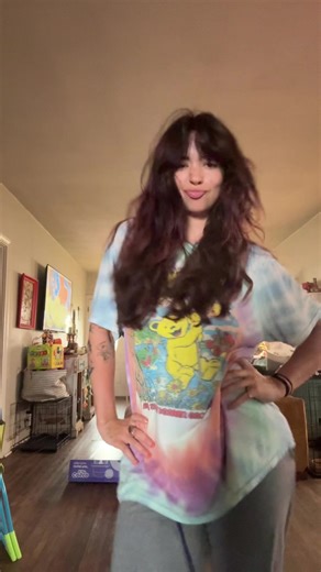 Zoe🐸 (@zoe.ebarb)’s video of zoe ebarb throwing