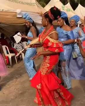 She danced beautifully on her traditional wedding day / Igbo culture / Nigerian weddings