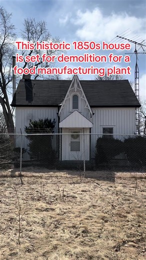 Exploring the Historic 1850s Victorian House Before Demolition